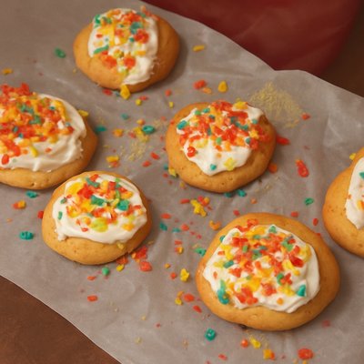 Fruity Pebbles Cookie 