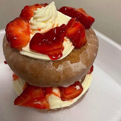 Double Cheesecake Donut 