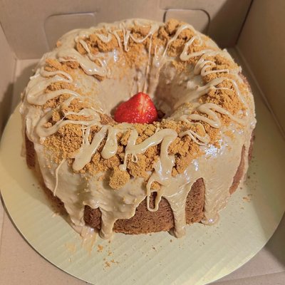 Cookie Butter Biscoff Pound Cake