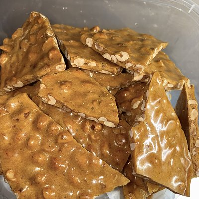 Artisan Peanut Brittle 