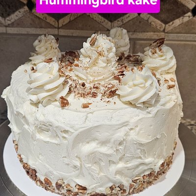 8”in Hummingbird Kake 