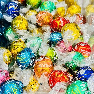 Ferrero Rocher, Lindor or Rafaello 