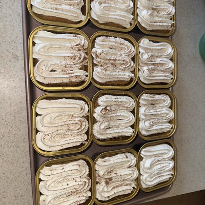 Mini Tres Leches Cakes 