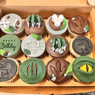 Dozen Custom Cupcakes