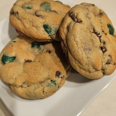Saint Patty's Day M&M Chocolate Chip Cookies 
