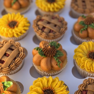 Fall Themed Cupcakes
