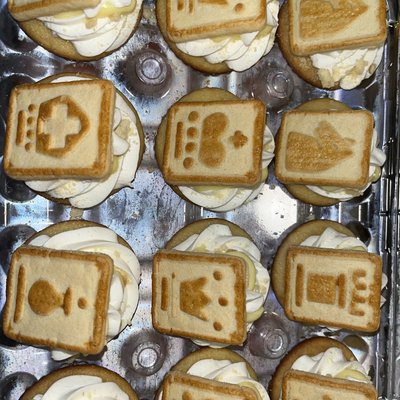 Dozen Banana Pudding Cupcakes 
