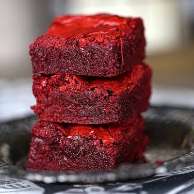 Red Velvet Brownies