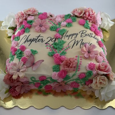 Book Cake (Serves 12-15) 