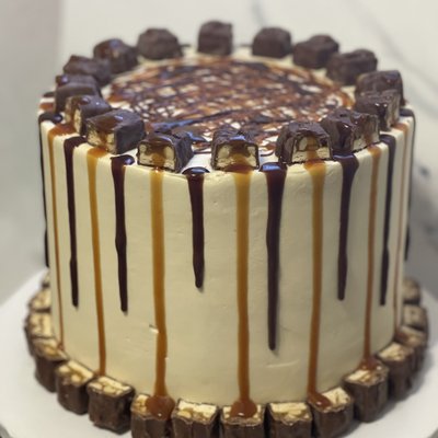 Snickers Supreme