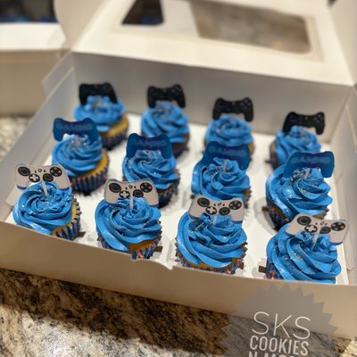 Custom Cupcakes!