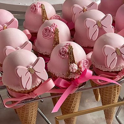 Cake Pop Cones 