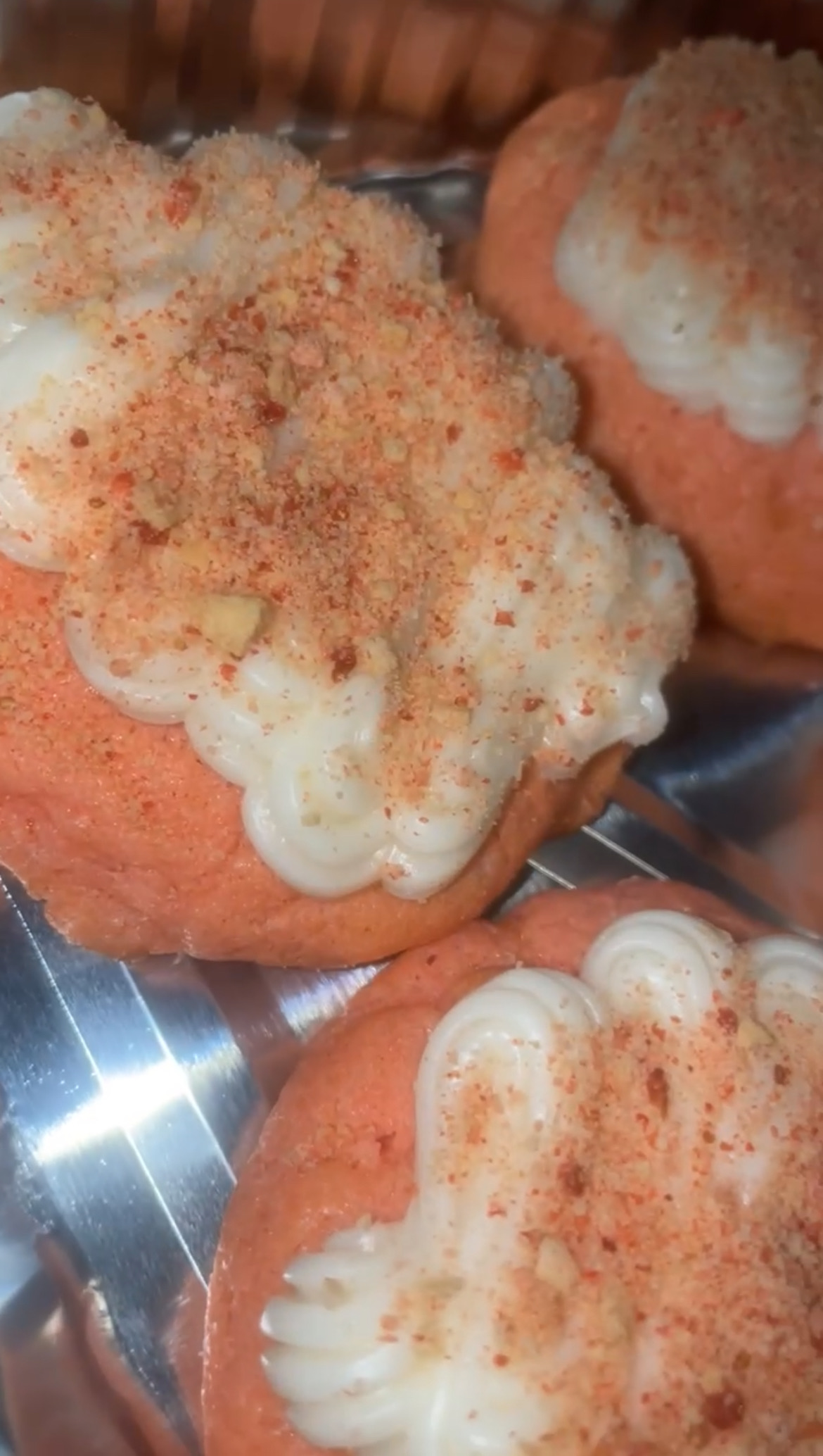 Strawberry Crunch Cookies 