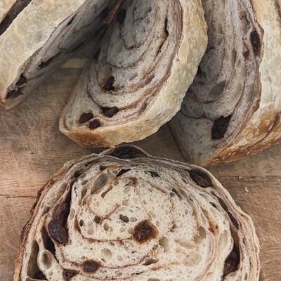Soft Cinnamon Raisin Swirl