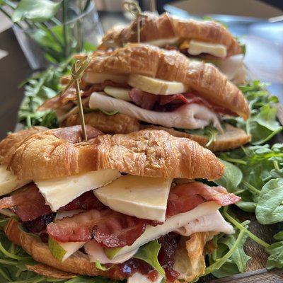 Deli-style Sandwich