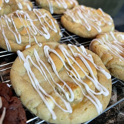 Dozen Stuffed Banana Pudding Cookies