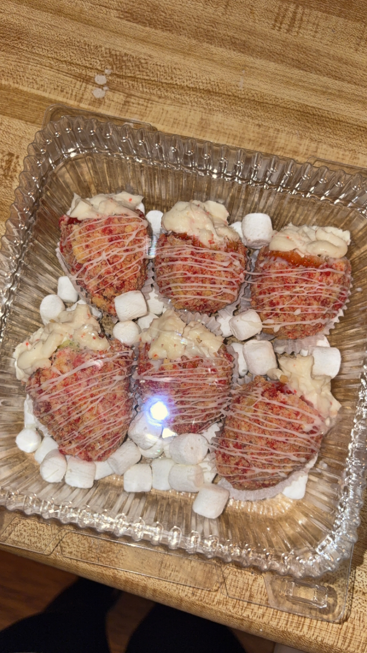 Strawberry Crunch Cheesecake Strawberries 