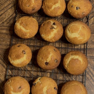 12ct Chocolate Chip Muffins