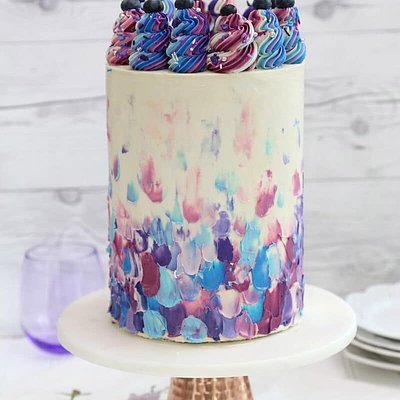 Extra Tall 6 Inch Custom Cakes (Feeds 20 To 25 People)