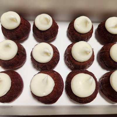 Red Velvet WITHOUT Pecans- Minis By The Dozen