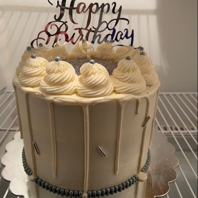6 Inch Mini Drip Buttercream Cake 