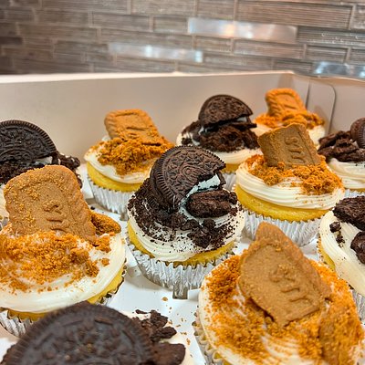 Cookie Topping Cupcakes