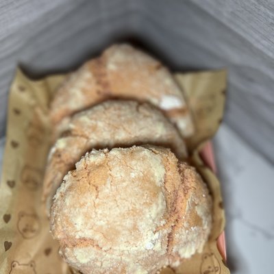 A Dozen Strawberry Crinkles