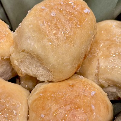 Sourdough Honey Butter Rolls (6 Pack)