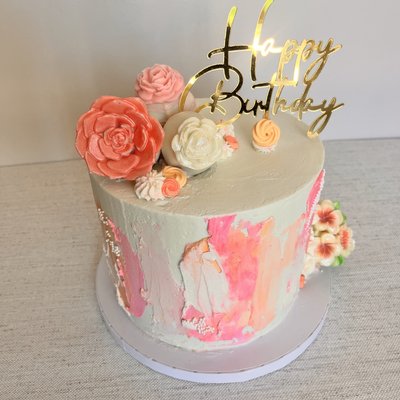 6” Custom Cakes Feeds Up To 12 People 