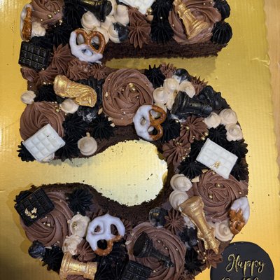 Layered Number Cakes 😋.
