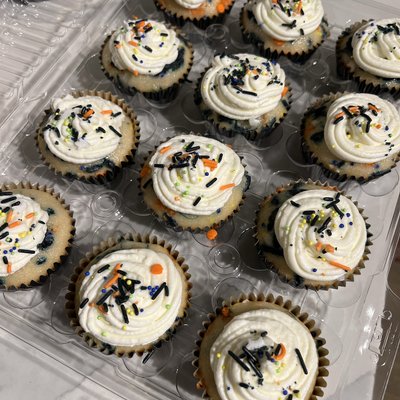 Funfetti Cupcakes