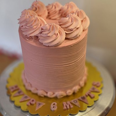 Simple Cake 8 Servings 