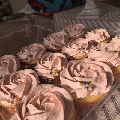 48 Cupcakes