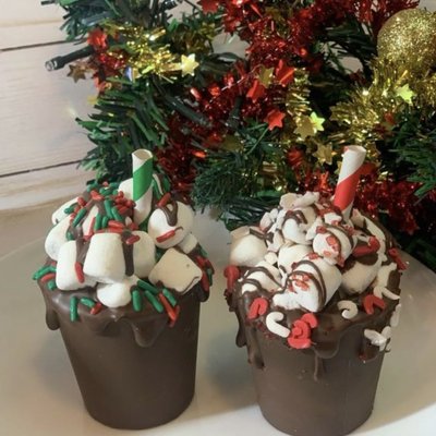 Hot Cocoa Bomb (2 for $14)