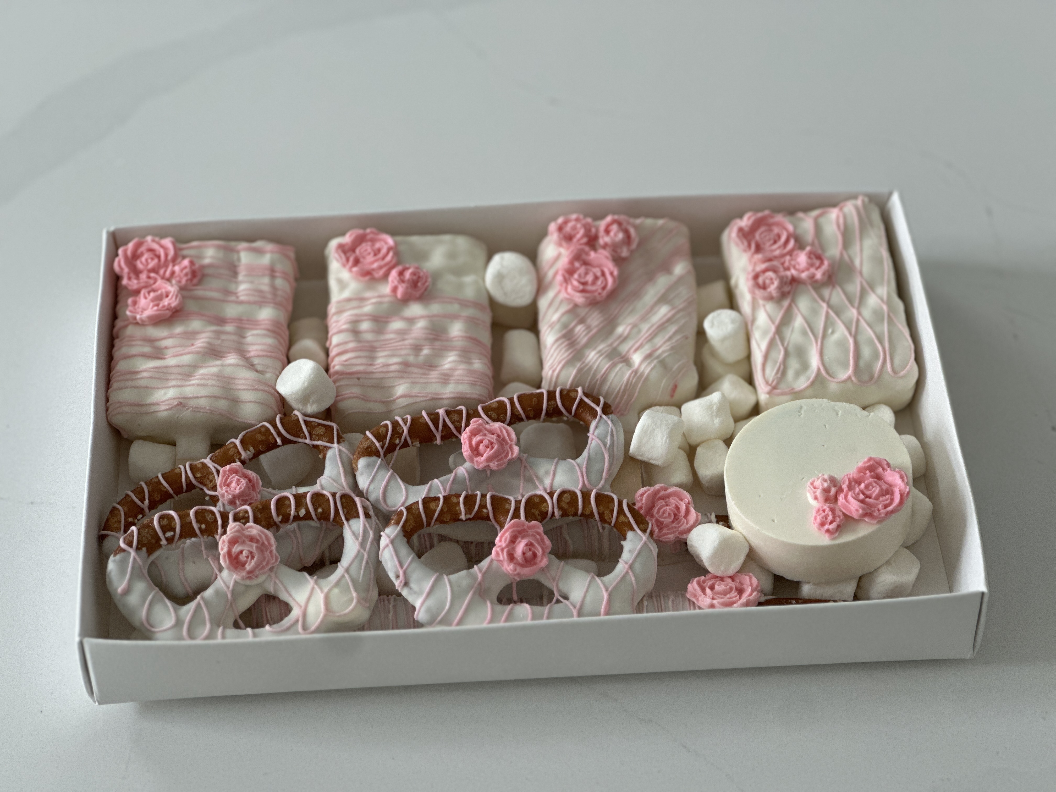 Dipped Treat party box