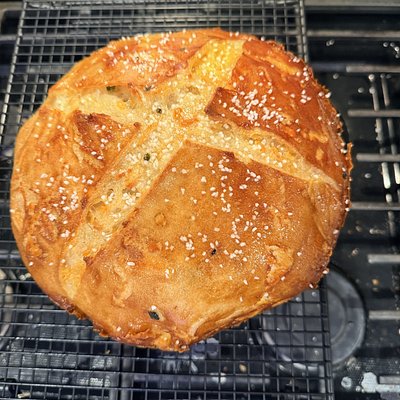 Pretzel Cheddar 