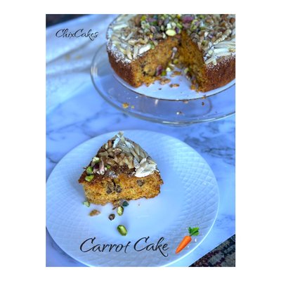 Carrot and walnut cake - Serving 15