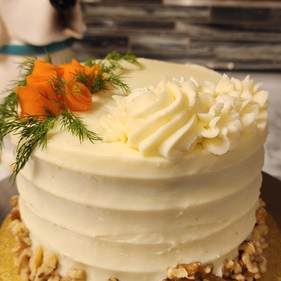 Carrot Cake 6"