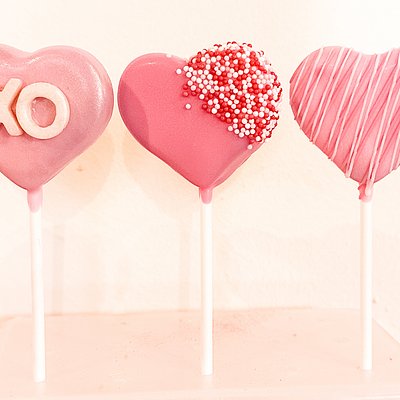 Heart Cake pops