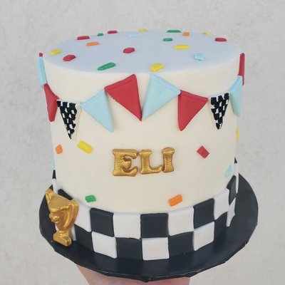 6 Inch 3 Layer Cake