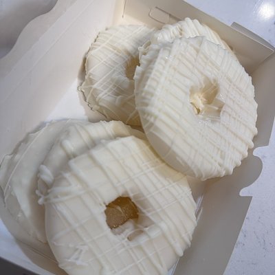 Half Dozen 