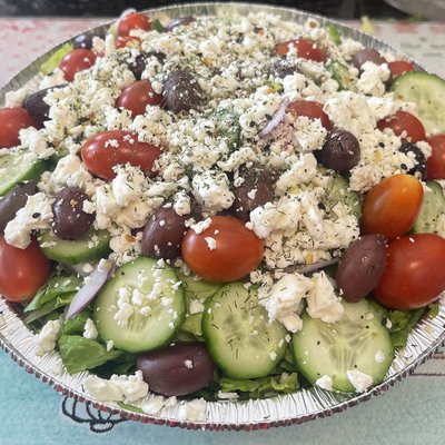 Greek Salad with Grilled Chicken