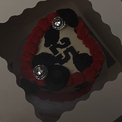 Heart Cake
