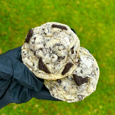 Cookies ‘N Cream Cookie