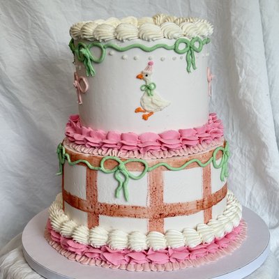 TIERED CAKE 