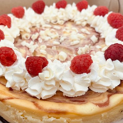 White Chocolate Raspberry Cheesecake 