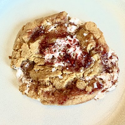  6- Pack Peanut Butter And Jelly Fluffernutter Cookies