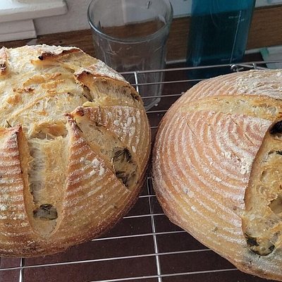 Roasted Garlic, Rosemary, Sundried Tomato