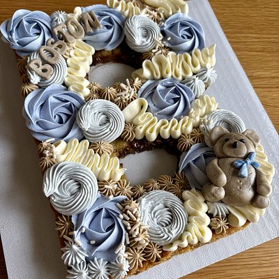 15” Single Layer Number Or Letter Cookie Cake or (2 10”) ($52)
