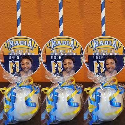 Custom Graduation Candy Apples W/toppers
